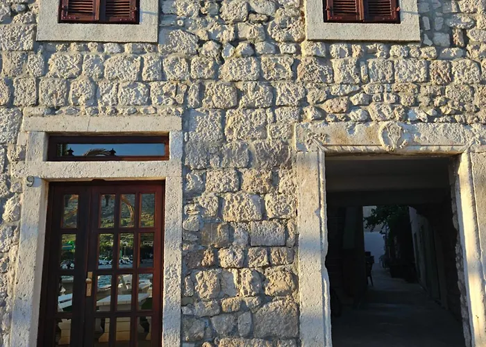 Katine * Pag Town