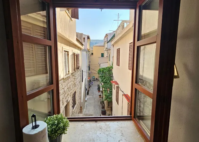 Katine Apartamento